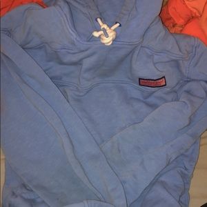 Vineyard vine hoodie